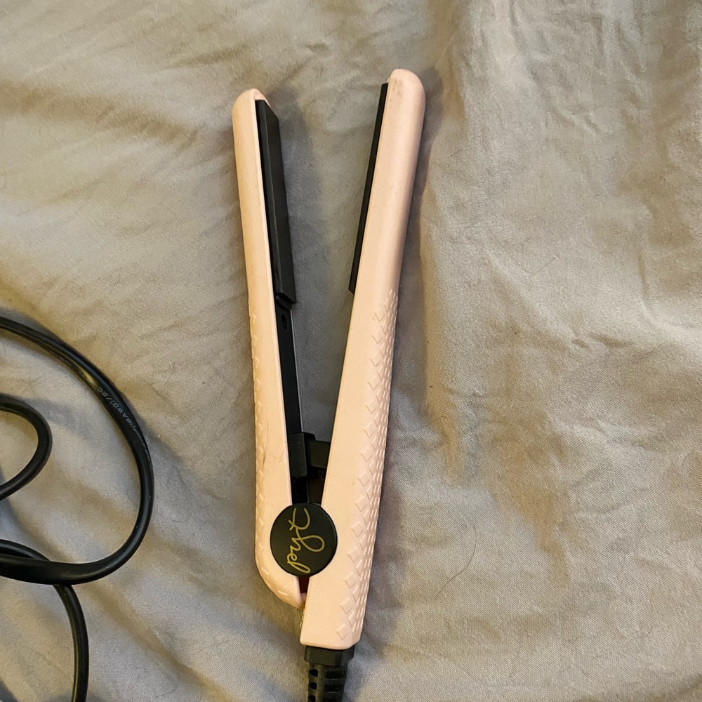 mini straightener